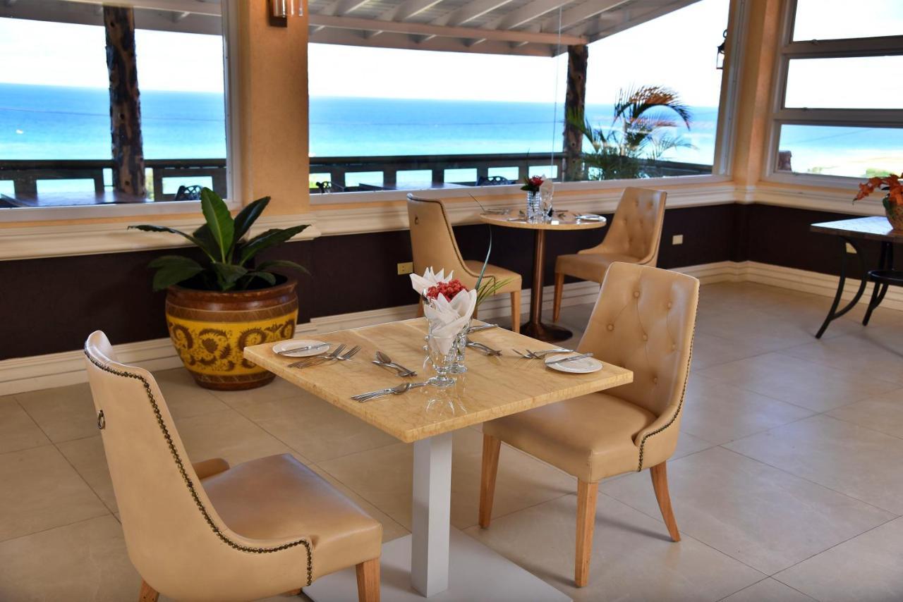 Hotel Grand A View Montego Bay Extérieur photo